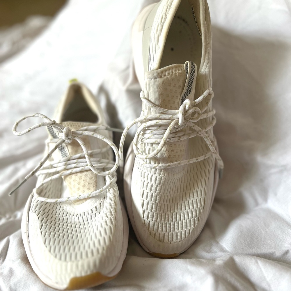 Sorel Kinetic Impact Lace Up Sneakers
